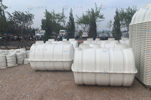 模壓化糞池的價格會和哪些因素有關系 模壓化糞池的價格會和哪些因素有關系